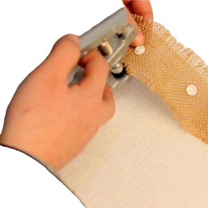 Boucle en résine quatre en un avec <span class=keywords><strong>pince</strong></span> à <span class=keywords><strong>pression</strong></span> manuelle Outil d'installation de boucle Poinçonneuse à boucle - Product Image 5
