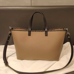 Trend Ürünler 2026 Lüks Bayan Hakiki Deri El Çantası Şık Kadın Tote Çantası Büyük Kapasiteli İç Cepli Çantalar - Product Image 3