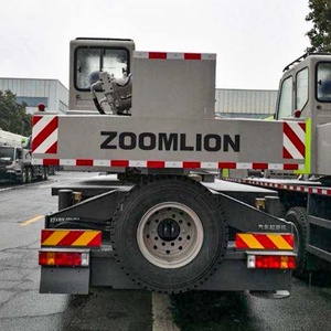 รถเครนไฮดรอลิกมือสอง Zoomlion รุ่น ZTC800V552 สภาพดี รับน้ำหนัก 80 ตัน ความสูงยก 49.8 เมตร ใช้งานมาแล้ว 2000 ชั่วโมง รับน้ำหนักได้ 50000 กิโลกรัม มีสินค้าในสต็อก - Product Image 5