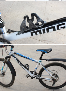 Cage à bouteille d'eau en fibre de <span class=keywords><strong>carbone</strong></span> pour vélo de montagne <span class=keywords><strong>porte</strong></span>-bouteille <span class=keywords><strong>porte</strong></span>-gobelet pour vélo de <span class=keywords><strong>route</strong></span> accessoires pour équipement de cyclisme - Product Image 3