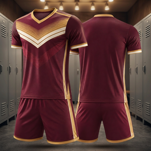 Maillot de football pour homme, couleur bordeaux et or, motif géométrique, manches courtes, col en V, tissu polyester respirant - Product Image 4