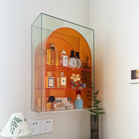 Coiffeuse de luxe légère de grande capacité étagère de bureau vitrine de stockage de parfum en acrylique anti-poussière pour l'organisation