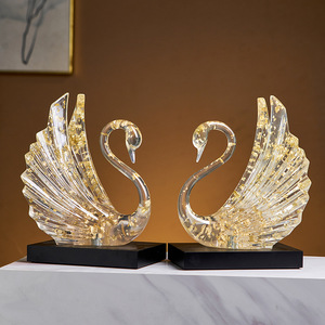 Adorno <span class=keywords><strong>de</strong></span> mesa <span class=keywords><strong>de</strong></span> cisne <span class=keywords><strong>de</strong></span> arte abstracto, sala <span class=keywords><strong>de</strong></span> estar, dormitorio, decoración <span class=keywords><strong>de</strong></span> gabinete <span class=keywords><strong>de</strong></span> TV, boda <span class=keywords><strong>de</strong></span> pareja, compromiso y inauguración <span class=keywords><strong>de</strong></span> la casa - Product Image 4