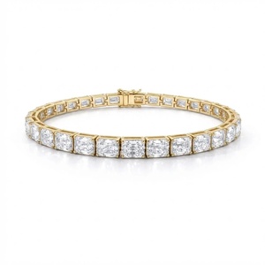 สร้อยข้อมือเพชรทรงเรเดียนท์คัทแบบอีสต์-เวสต์ - ทอง 9k, 14k, 18k - Product Image 3