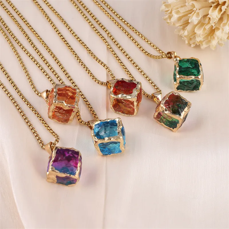 Gioielli di moda lucenti di cristallo colorato quadrato in maglia di cristallo borsa a rete regolabile pietre naturali collana per le donne
