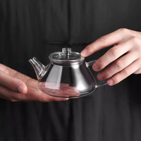 Vente en gros d'usine, mini service à thé en verre borosilicate de 260 ml, design classique, théière à filtre unique pour le bureau