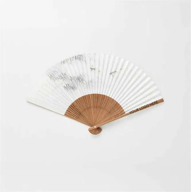 Ventilateur de poche en bois traditionnel chinois peint à la main délicat personnalisé avec conception personnalisée ventilateurs à main pliants en bûche ventilateur japonais