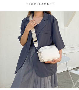 Sacs à main pour femmes en gros, nouveau style, grande capacité, sac bandoulière, petit sac carré à l'épaule - Product Image 2