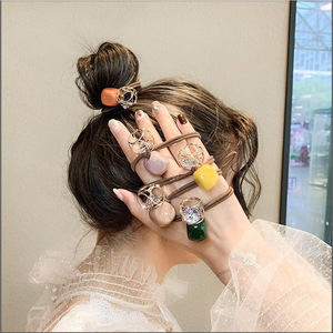 Korean retro high-stretch handmade pearl hair ring does not hurt the head rope hair <b>sweet</b> <b>personality</b> hair rope headdress women - Product Image 5