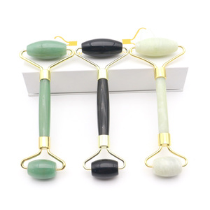 Rouleau de massage facial artisanal en pierre de cristal naturelle pour la santé, vente en gros - Product Image 3