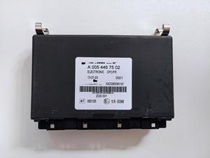 Unité de commande électronique FR A0054467502 compatible avec les camions lourds européens Mercedes - Product Image 2