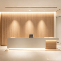 Comptoir d'accueil minimaliste avec rangement pour bureaux commerciaux, halls d'hôtels, immeubles de bureaux et centres commerciaux