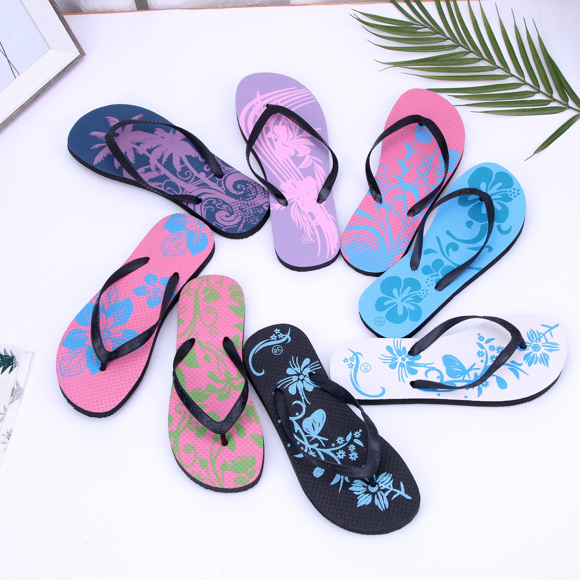 Cheap slippers Color random delivery PE printing women's beach flip flops inventory processing low price spot manufacturers