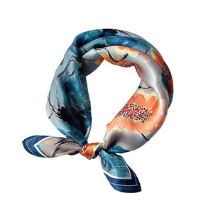 Vendita calda 100% di seta di gelso <span class=keywords><strong>sciarpa</strong></span> di moda <span class=keywords><strong>elegante</strong></span> sciarpe 53*53cm tascabile quadrato raso <span class=keywords><strong>sciarpa</strong></span> di seta pura per le donne - Product Image 5