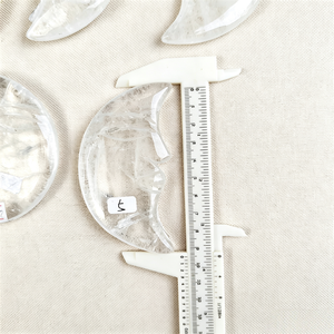 Hot Selling Natural Clear Quartz Moon Face Carving Polished Hand Carved Crystal Energy Healing Stone Craft for Altar Decor - Product Image 5