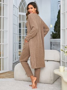 Driedelige Set Luxe Pluche Gewaad Effen Nachtkleding Unisex Verdikte Warme, Zachte Helft Flanellen Thuispak Set Volwassen Hotel Pyjama - Product Image 4