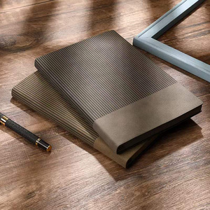 Carnet de notes en PU multicolores avec logo personnalisé, couverture rigide, cadeau de conférence, bloc-notes avec boucle pour stylo - Product Image 3
