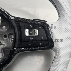 Volant de direction en cuir perforé et fibre de carbone pour Volkswagen VW GTI7 Golf MK7 - Vente en gros - Product Image 6