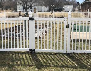 Paneles de Cerca de PVC <span class=keywords><strong>con</strong></span> Diseño de Privacidad de Estilo Cerrado, Sistema Completo que Incluye Puertas Individuales y Dobles para Piscina, Patio y Jardín - Product Image 4