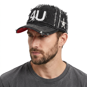 Gorra de Béisbol Negra Ajustable Estilo Urbano Unisex con Logo 4U y Estrella de Diamantes de Imitación, Diseño Desgastado - Product Image 3