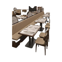 Combinaison Table et Chaises Commerciales Carrées en Bois Massif Écologique Personnalisable, Capacité 2-10 Places, pour Restaurants, Cafés, Snacks