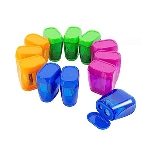 Taille-crayons portatifs compacts à double trou, colorés, pour l'école, le bureau et la maison - Product Image 1