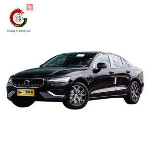 <span class=keywords><strong>S60</strong></span> 48V 2.0T d'<span class=keywords><strong>occasion</strong></span> 2022, conduite à gauche, <span class=keywords><strong>essence</strong></span>, berline, transmission automatique - Product Image 1