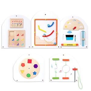 Tableau mural Montessori en bois naturel à 5 panneaux, en forme de nuage, pour activités sensorielles et jeux éducatifs - Product Image 4