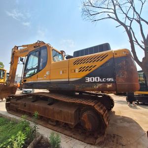 รถขุดมือสอง Hyundai 300LC-9S คุณภาพสูง สภาพดี พร้อมขาย - Product Image 3