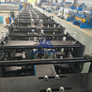 Petit pain de profil de cloison sèche de goujon et de voie en acier en métal formant la machine Cu Double lignes acier de calibre léger de profil d'Omega formant la machine - Product Image 6