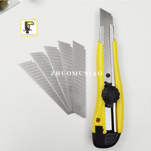 Cuchillo Multiusos Retráctil con Bloqueo <span class=keywords><strong>de</strong></span> <span class=keywords><strong>Seguridad</strong></span> Giratorio - Product Image 5