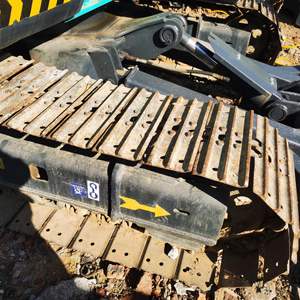 รถขุดไฮดรอลิก Kobelco SK75 7.5 ตัน มือสองคุณภาพสูง รถขุดขนาดเล็กที่เชื่อถือได้ พร้อมอุปกรณ์เสริมเบรกเกอร์ ทัมบ์ และอุปกรณ์เสริมเจาะดิน ได้รับการรับรองมาตรฐาน CE - Product Image 6