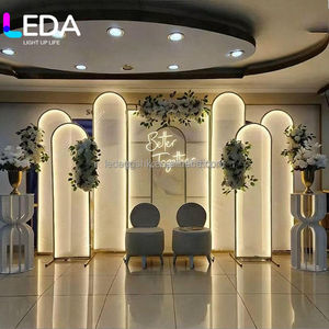 Arco de Hierro Dorado para Decoración de Bodas, Fondo de Escenario LEDA para Bodas, Accesorios Metálicos para Decoración de Bodas al Aire Libre - Product Image 2