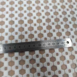 Malla Jacquard de alta calidad tejida hexagonal 3D capa de aire malla sándwich ropa silla tela de malla - Product Image 3