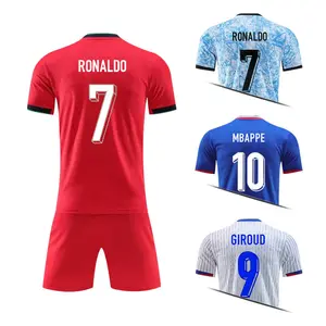 批发新款欧洲足球套装t恤定制名称号码足球服男孩袜子