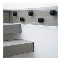 Escaliers Flottants Modernes en Acier et Bois avec Garde-Corps en Acier Inoxydable et Verre pour Appartement Intérieur – Conception Écologique et Sûre