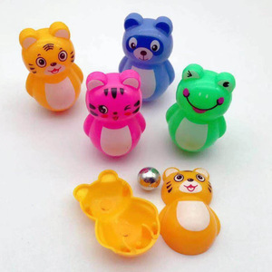 Vaso de juguete con dibujos animados, mini juguete educativo de plástico para niños, diversión para el tiempo de juego - Product Image 2