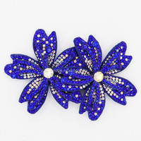 PC091 fait à la main Floral strass perlé appliques fer sur paillettes patchs pour robe chapeau chaussure sac décoration plastique matériau principal