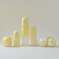 Tarro de Crema Facial Acrílico Amarillo Claro de Lujo con Tapa de Plástico y Pulverizador para Loción, Crema para Ojos, Mascarilla Facial y Champú de Kinpack