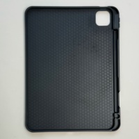 Conception de fente de stylo en Tpu de protection sismique intégrée de haute qualité pour l'iPad housse antichoc pour l'iPad Pro 13 pouces étui en gros
