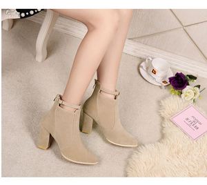 2021 Otoño/Invierno nuevas botas de tacón grueso de viento británico después de la moda con cremallera Comercio exterior botas Martin de gran tamaño para mujer 823-0036 - Product Image 5