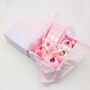 ชุดของขวัญอาบน้ำสำหรับผู้หญิง สาวๆ คุณแม่ ผลิตภัณฑ์อาบน้ำออร์แกนิก บาธบอมบ์ สบู่ผสมน้ำมันหอมระเหย เชียบัตเตอร์ บำรุงผิว ฟองสบู่สปาอย่างสมบูรณ์แบบ - Product Image 4