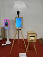 Photomaton en bois double face avec écran tactile de 18,5 pouces et kiosque portable pour selfies avec iPad pour location événementielle