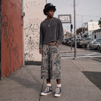 Pantaloncini Cargo da Uomo con Logo Personalizzato, Stile Woodland Camo, con Passanti per Cintura, Chiusura a Bottone, Lavaggio Sbiadito, Lunghezza Sotto il Ginocchio, Stile Denim Baggy