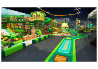 Aire de jeux intérieure Happy Zone sur le thème de la forêt, avec trampoline multi-niveaux, toboggan en spirale, mini-circuit routier, équipement pour centre commercial