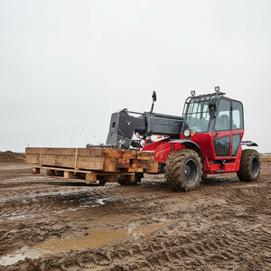 מלגזה טלסקופית להאנגלונג 4X4 4WD 3 טון עם מוט טלסקופי ומנוע בעירה פנימית - Product Image 2