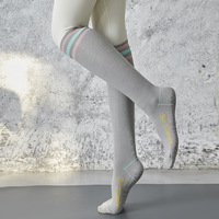 Chaussettes de compression sportives pour femmes en coton/nylon, respirantes, longues, élastiques, pour mollets, fitness, saut à la corde, amincissantes, tricotées