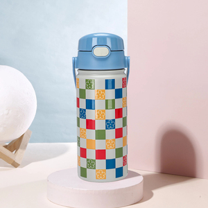 SilverJet Children's Stainless Steel Vacuum <b>Flask</b> 600ml Portable Leak Proof Bpa Free <b>With</b> Lid And <b>Straw</b> For Outdoor Use - Product Image 3