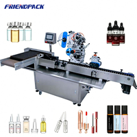 Machine d'étiquetage horizontale automatique UPK pour tubes souples, machine à étiqueter les tubes de baume à lèvres, 100 pièces/min, mini machine d'étiquetage pour flacons de 10 ml