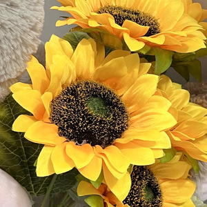 Bouquet de tournesols artificiels 70 cm, décoration de mariage, accessoire de décoration pour la maison - Product Image 3